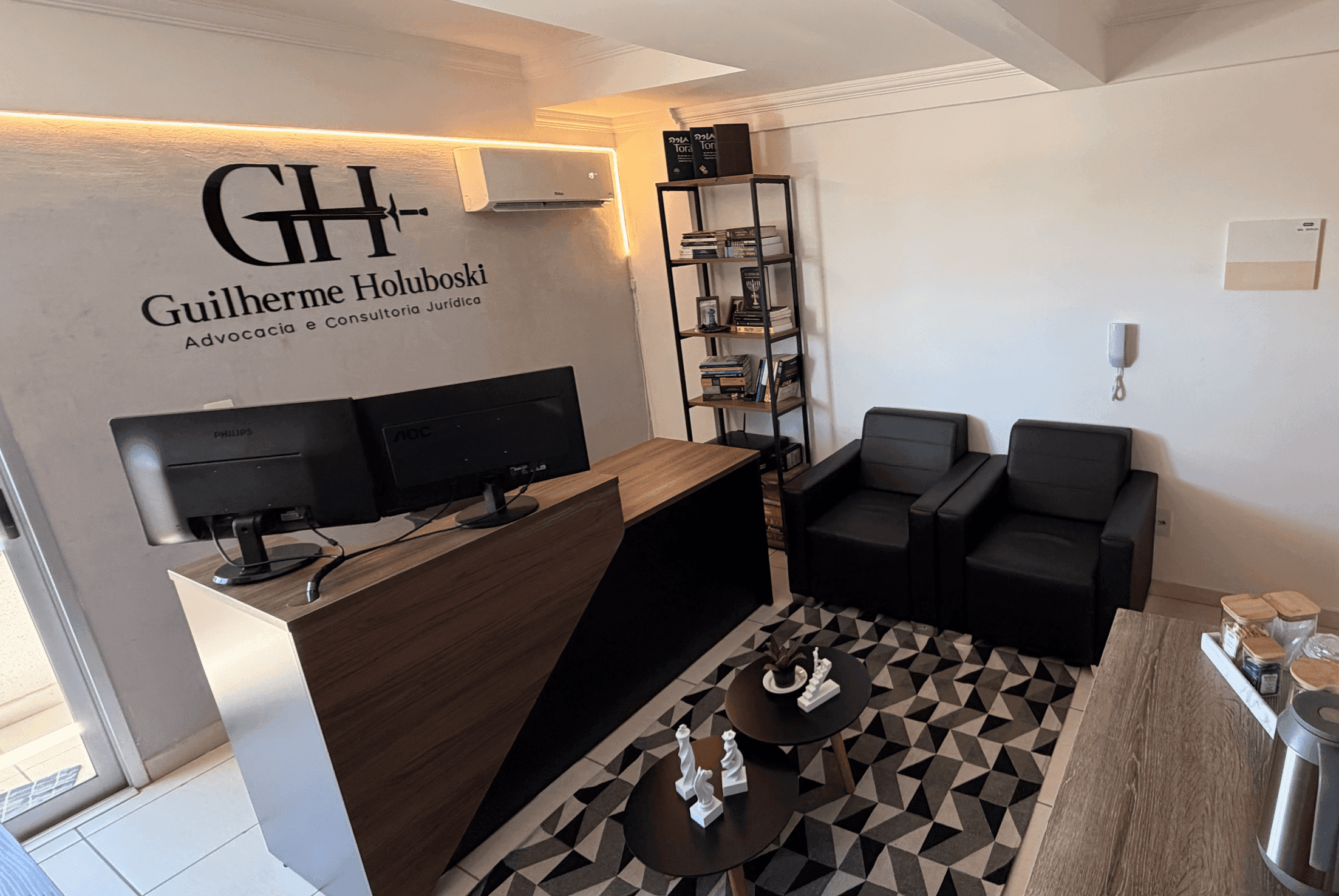 Sede Guilherme Holuboski Advocacia - Logotipo 3D